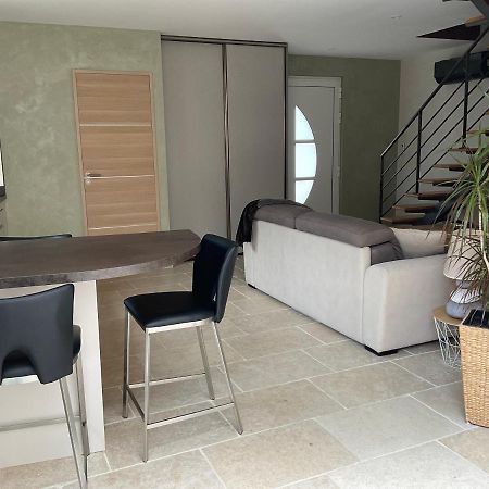 Val-de-Mercy Logis Du Faubourg Petite Maison De Charme, Tranquille, Calme Et Lumineuse מראה חיצוני תמונה