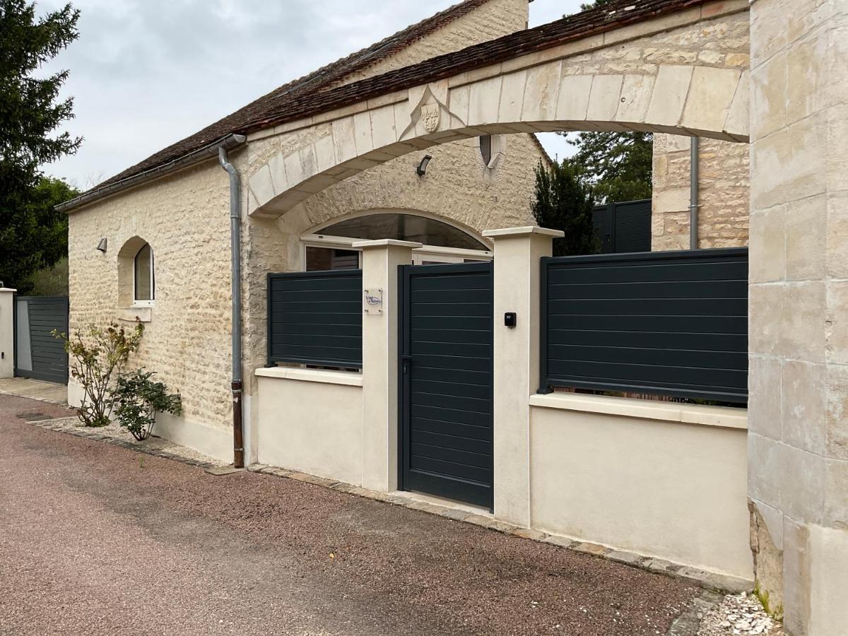 Val-de-Mercy Logis Du Faubourg Petite Maison De Charme, Tranquille, Calme Et Lumineuse מראה חיצוני תמונה