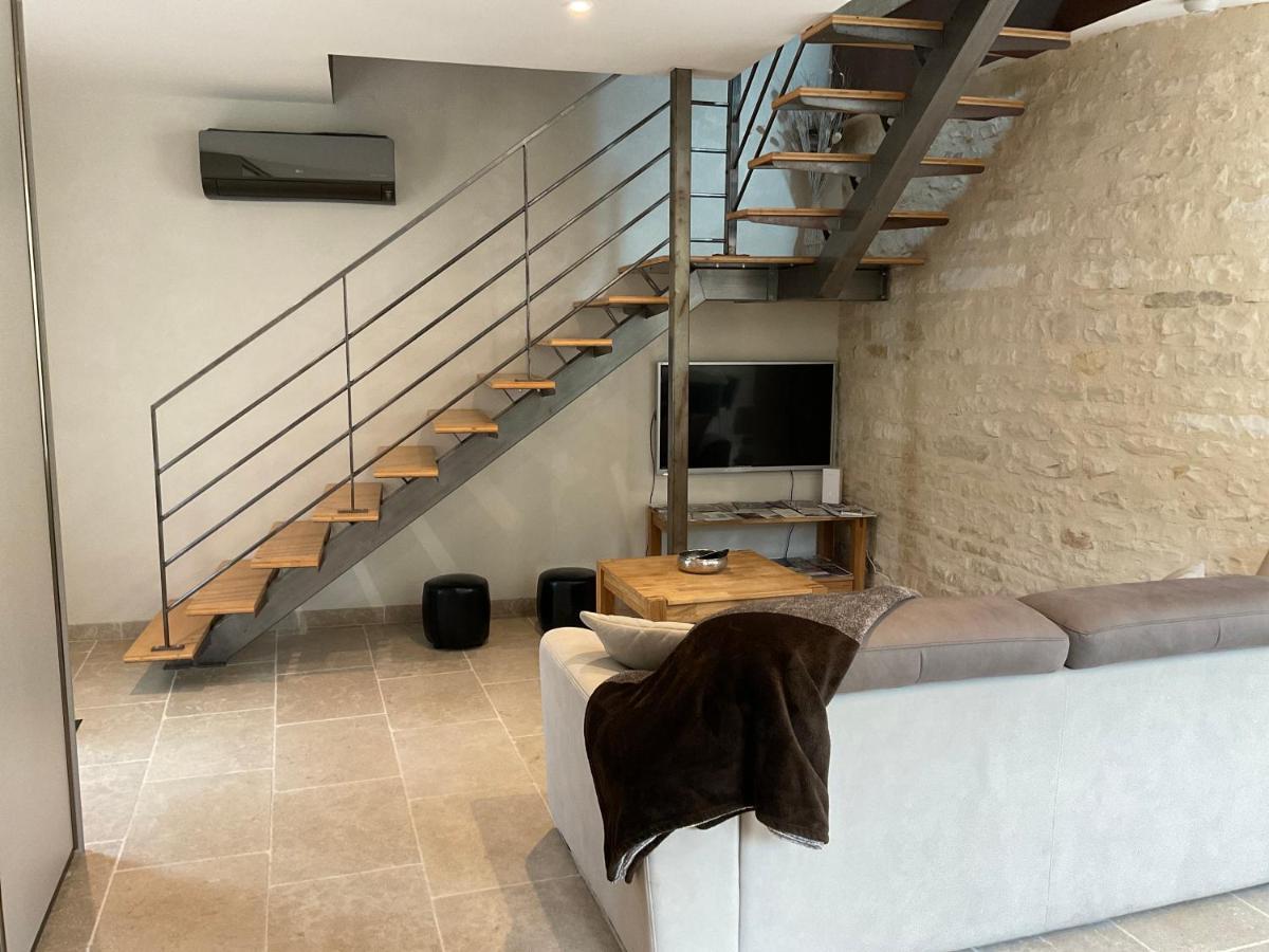 Val-de-Mercy Logis Du Faubourg Petite Maison De Charme, Tranquille, Calme Et Lumineuse מראה חיצוני תמונה